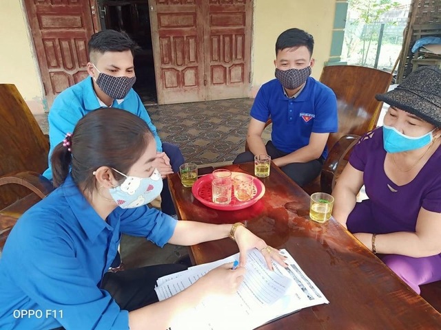 Thanh niên Nghệ An mượn xưởng may khẩu trang, chung tay phòng dịch Covid-19 - 2 Thanh niên Nghệ An mượn xưởng may khẩu trang, chung tay phòng dịch Covid-19 - 2