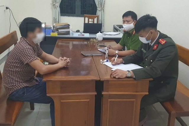 Triệu tập cô gái tung tin bệnh nhân số 17 là con Chủ tịch Thép Việt Ý - 2 Triệu tập cô gái tung tin bệnh nhân số 17 là con Chủ tịch Thép Việt Ý - 2