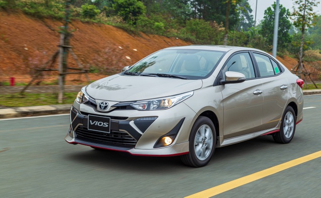 Bất chấp khó khăn, Toyota Vios lại dẫn đầu doanh số - 2