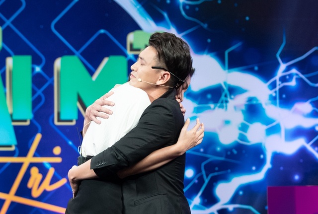 Chồng Lê Thúy từng để vợ đi ăn với người đàn ông khác khi cả hai giận dỗi - 2