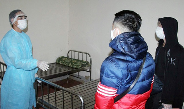 TPHCM: Kiểm dịch và đưa đi cách ly ngay từ khi xuống sân bay Tân Sơn Nhất - 14