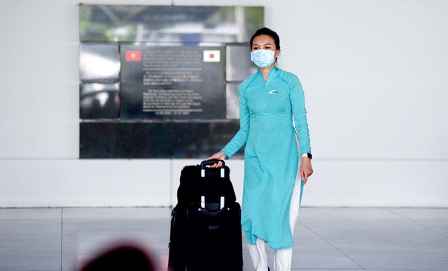 Việt kiều về nước tránh dịch.jpg