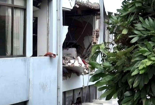 Dịch Covid-19 phức tạp, hoãn phiên tòa xử đối tượng gây nổ tại Cục thuế - 1