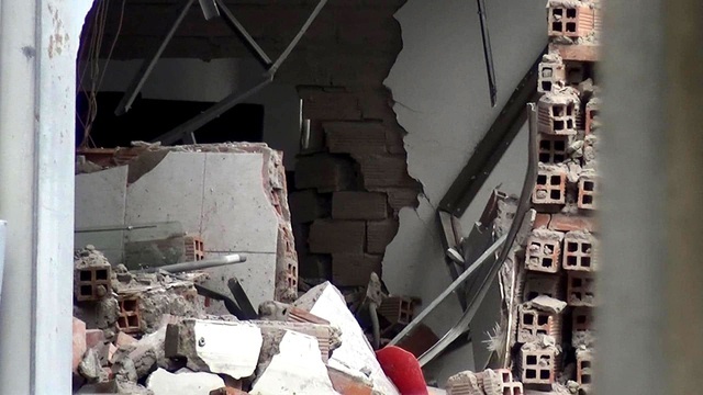 Dịch Covid-19 phức tạp, hoãn phiên tòa xử đối tượng gây nổ tại Cục thuế - 2