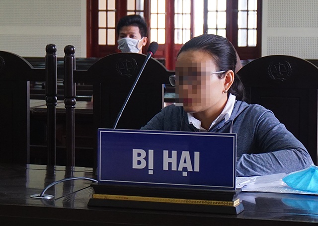 Lừa đảo chiếm đoạt hơn 8 tỷ đồng vì… thương chồng - 3