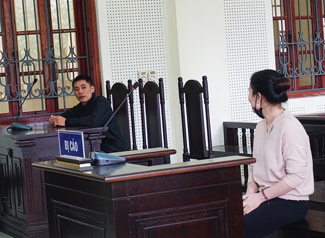 Lừa đảo chiếm đoạt hơn 8 tỷ đồng vì… thương chồng - 2