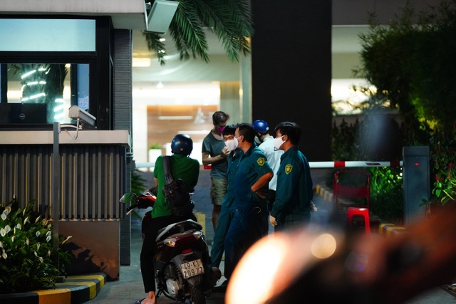 Chung cư Ascent có ca dương tính thứ 91 “nội bất xuất, ngoại bất nhập” - 11