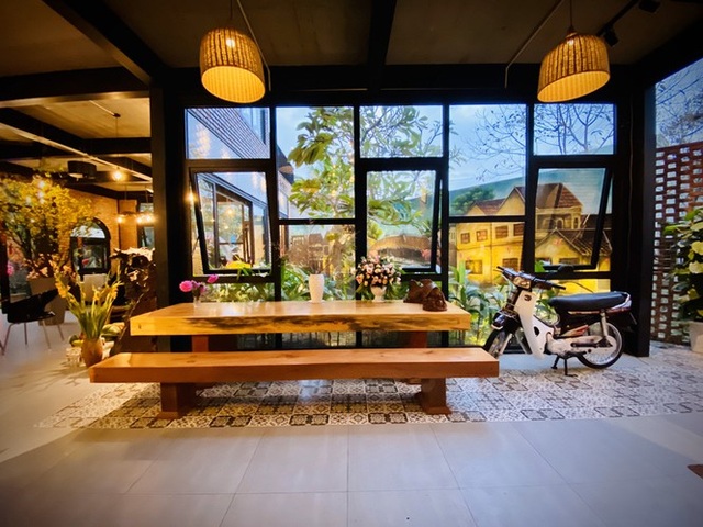 Ngôi nhà kết hợp quán cafe đẹp lạ nhờ nghệ thuật xếp gạch gây mê - 6 Ngôi nhà kết hợp quán cafe đẹp lạ nhờ nghệ thuật xếp gạch gây mê - 6