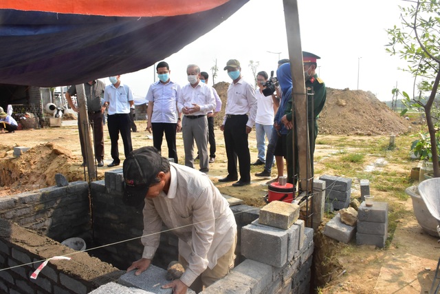 Không vì phòng dịch mà chậm tiến độ “cuộc di dân lịch sử” - 6 Không vì phòng dịch mà chậm tiến độ “cuộc di dân lịch sử” - 6