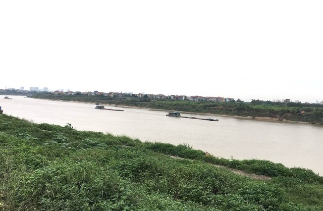 Yêu cầu xử nghiêm 2 doanh nghiệp trắng trợn “bóp cổ” sông Đuống - 2 Yêu cầu xử nghiêm 2 doanh nghiệp trắng trợn “bóp cổ” sông Đuống - 2