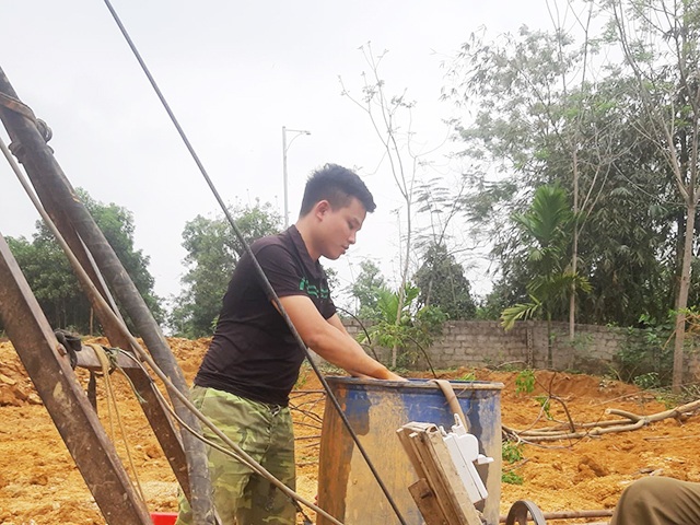 Covid-19 khiến giám đốc đi ship hàng, nhân viên về ...khoan giếng - 4 Covid-19 khiến giám đốc đi ship hàng, nhân viên về ...khoan giếng - 4