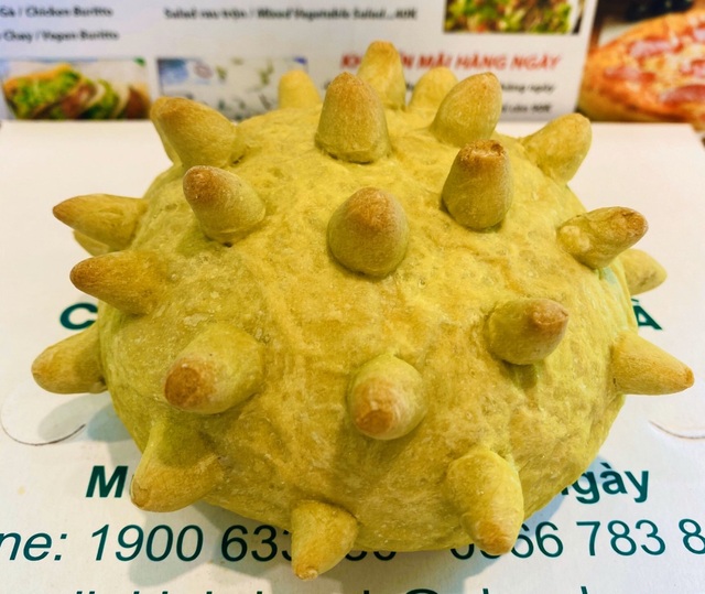 Bánh Hamburger mang hình virus corona cháy hàng - 2 Bánh Hamburger mang hình virus corona cháy hàng - 2