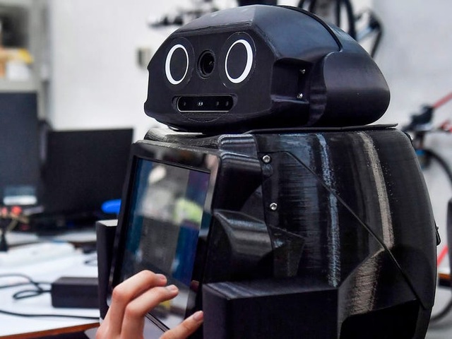 Thái Lan dùng robot để khám chữa cho bệnh nhân Covid-19 - 1 Thái Lan dùng robot để khám chữa cho bệnh nhân Covid-19 - 1
