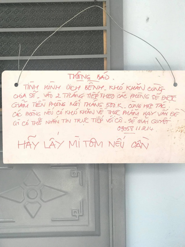 Chủ trọ bớt tiền thuê nhà, chia sẻ khó khăn với sinh viên, người lao động - 2 Chủ trọ bớt tiền thuê nhà, chia sẻ khó khăn với sinh viên, người lao động - 2