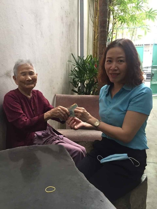 Mẹ Việt Nam Anh hùng ủng hộ 5 triệu đồng chống dịch Covid-19 - 1 Mẹ Việt Nam Anh hùng ủng hộ 5 triệu đồng chống dịch Covid-19 - 1