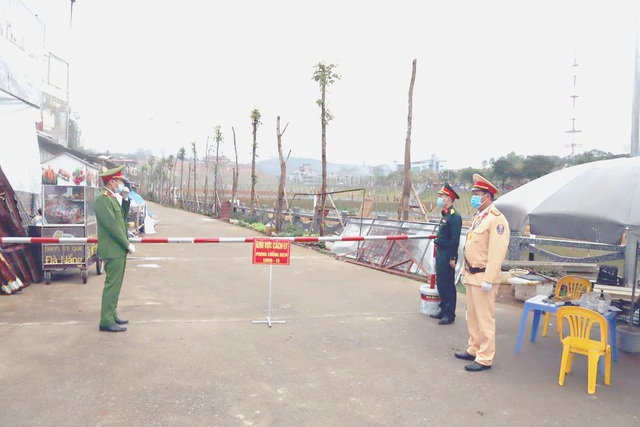 Phong tỏa khu phố có bệnh nhân mắc Covid-19 sau khi rời Bệnh viện Bạch Mai - 1 Phong tỏa khu phố có bệnh nhân mắc Covid-19 sau khi rời Bệnh viện Bạch Mai - 1