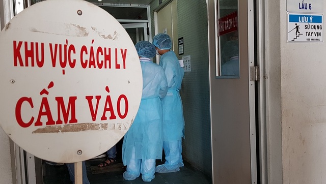 TPHCM: Hơn 10 nghìn người đang phải cách ly vì dịch Covid-19 - 1 TPHCM: Hơn 10 nghìn người đang phải cách ly vì dịch Covid-19 - 1