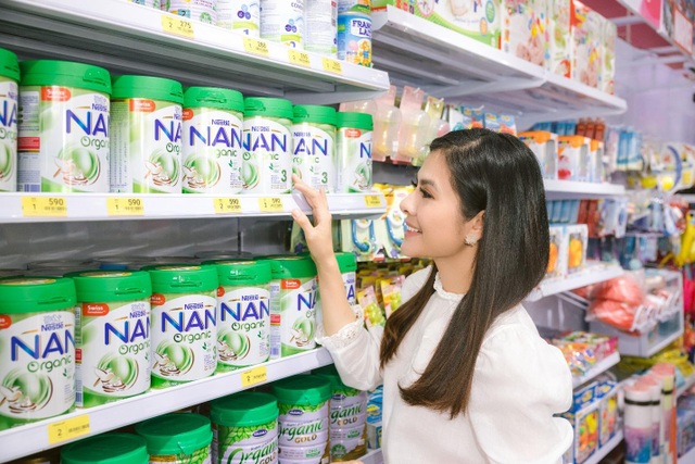 Bộ đôi sữa bột và bánh ăn dặm “hữu cơ” nào đang khiến các mẹ phát sốt? - 2 Bộ đôi sữa bột và bánh ăn dặm “hữu cơ” nào đang khiến các mẹ phát sốt? - 2