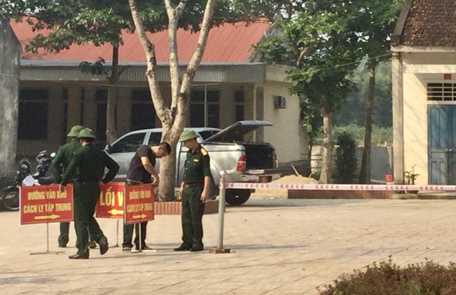 Nghệ An: 400 người từng đến BV Bạch Mai khám trong 14 ngày qua - 4 Nghệ An: 400 người từng đến BV Bạch Mai khám trong 14 ngày qua - 4