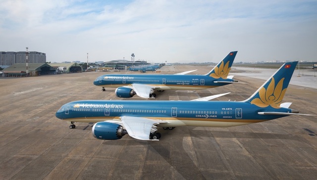 “Đắp chiếu” hơn 200 máy bay, hàng không lo phá sản vì dịch Covid-19 - 1 “Đắp chiếu” hơn 200 máy bay, hàng không lo phá sản vì dịch Covid-19 - 1