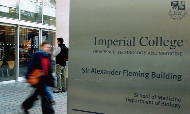 Anh: Đại học Hoàng gia London thi tốt nghiệp online mùa Covid-19 - 1 Anh: Đại học Hoàng gia London thi tốt nghiệp online mùa Covid-19 - 1