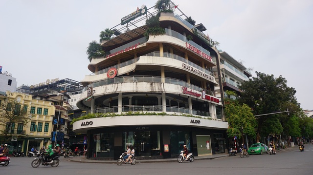 Tòa nhà từng bị dè bỉu một thời trở thành điểm check-in hot ở Hà Nội - 3 Tòa nhà từng bị dè bỉu một thời trở thành điểm check-in hot ở Hà Nội - 3