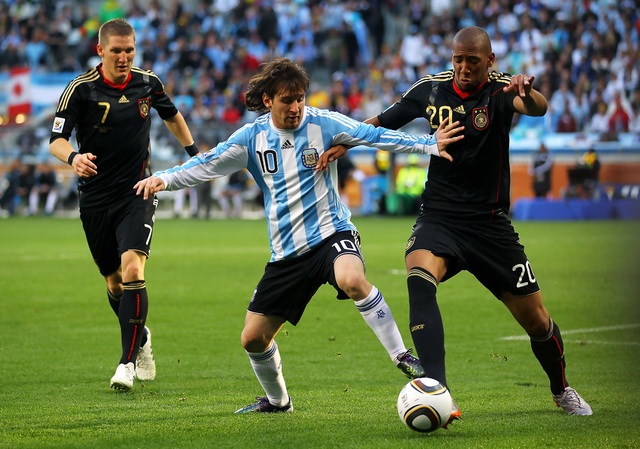 Lionel Messi: Ngôi sao cô đơn với giấc mơ World Cup - 2 Lionel Messi: Ngôi sao cô đơn với giấc mơ World Cup - 2