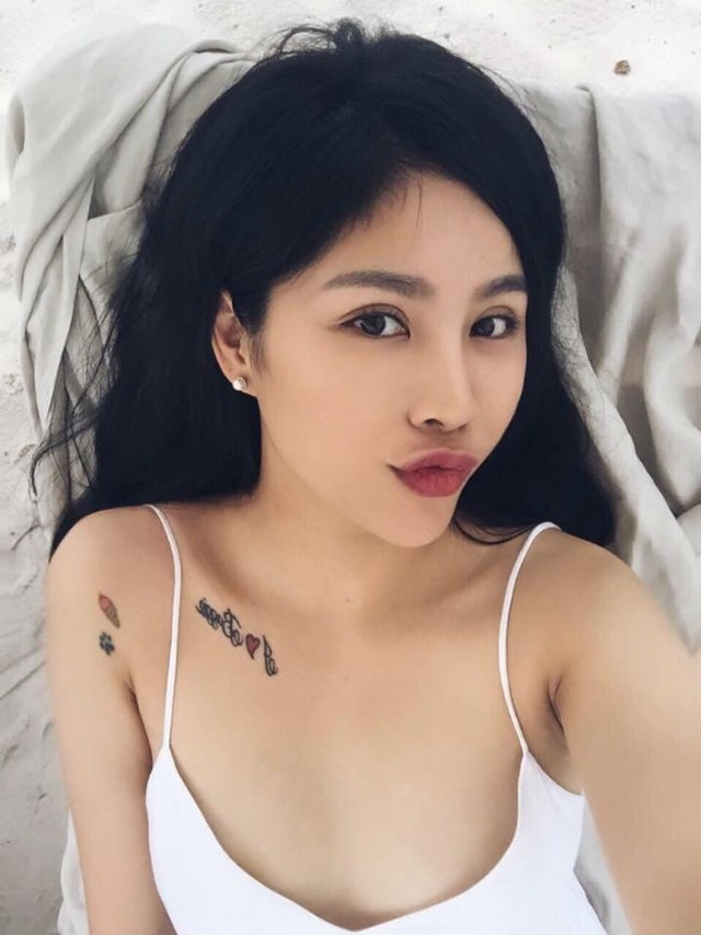 Rời buồng lái, các nữ phi công đẹp nhất Việt Nam ăn vận khoe đường cong - 3 Rời buồng lái, các nữ phi công đẹp nhất Việt Nam ăn vận khoe đường cong - 3