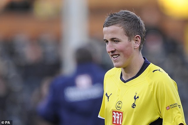 Harry Kane úp mở chuyện rời Tottenham để gia nhập Man Utd - 1 Harry Kane úp mở chuyện rời Tottenham để gia nhập Man Utd - 1