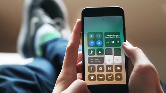 Bản cập nhật mới của iPhone gây nhiều lỗi nghiêm trọng - 1 Bản cập nhật mới của iPhone gây nhiều lỗi nghiêm trọng - 1