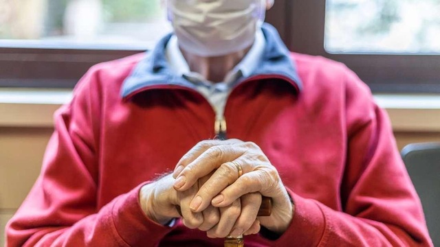 Cụ ông sinh ra trong đại dịch cúm Tây Ban Nha “đánh bại” virus corona - 1 Cụ ông sinh ra trong đại dịch cúm Tây Ban Nha “đánh bại” virus corona - 1