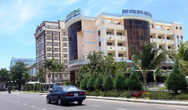 Đang di dời, khách sạn ven biển Quy Nhơn bất ngờ cho cải tạo, sửa chữa - 1 Đang di dời, khách sạn ven biển Quy Nhơn bất ngờ cho cải tạo, sửa chữa - 1