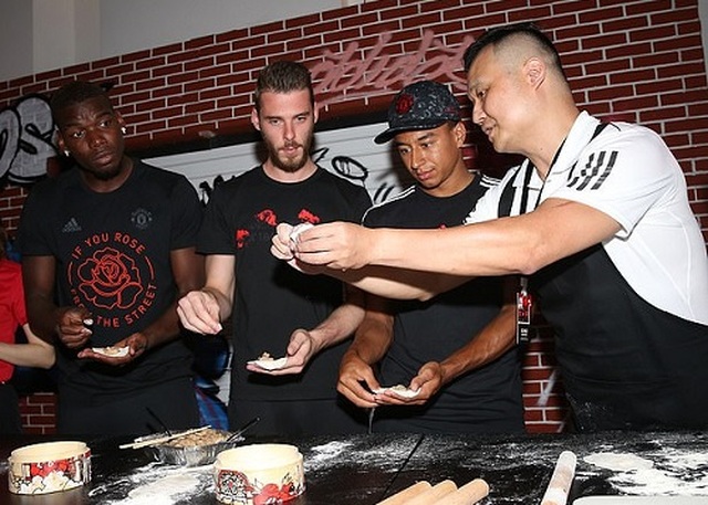 Vì sao Man Utd vẫn “sống khỏe” bất chấp đại dịch Covid-19? - 2 Vì sao Man Utd vẫn “sống khỏe” bất chấp đại dịch Covid-19? - 2