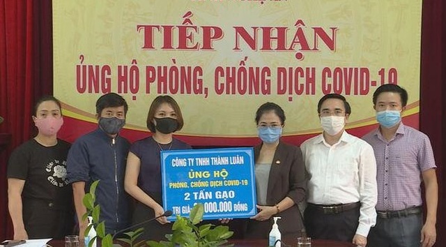 Tuổi trẻ Nghệ An “mổ lợn”, tặng 500 quả trứng cho khu cách ly tập trung - 2 Tuổi trẻ Nghệ An “mổ lợn”, tặng 500 quả trứng cho khu cách ly tập trung - 2