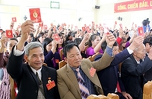 Bầu cử trong Đảng: Đề cử người không đủ tiêu chuẩn sẽ bị xử lý - 1 Bầu cử trong Đảng: Đề cử người không đủ tiêu chuẩn sẽ bị xử lý - 1