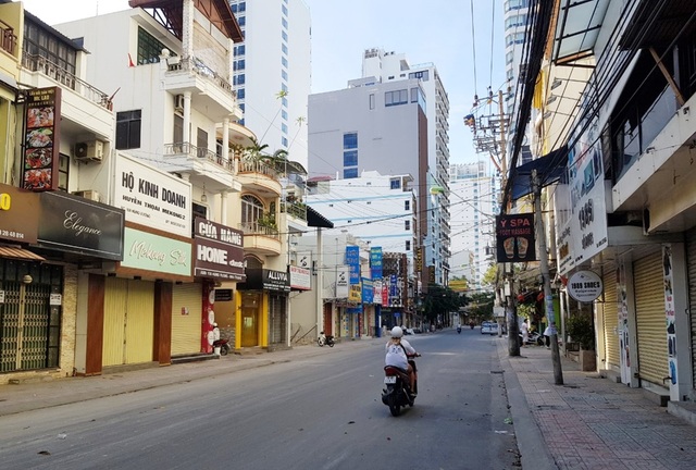 Khánh Hòa: Ngành du lịch thiệt hại hàng nghìn tỷ đồng do dịch Covid-19 - 2 Khánh Hòa: Ngành du lịch thiệt hại hàng nghìn tỷ đồng do dịch Covid-19 - 2