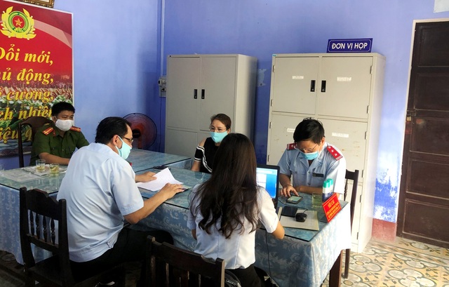 Bị xử phạt vì tung tin “cấm bán hàng online từ 3/4” - 2
