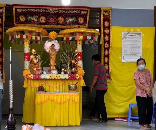 Tiếc thương hai chiến sĩ công an hy sinh khi truy bắt nhóm đua xe - 3 Tiếc thương hai chiến sĩ công an hy sinh khi truy bắt nhóm đua xe - 3