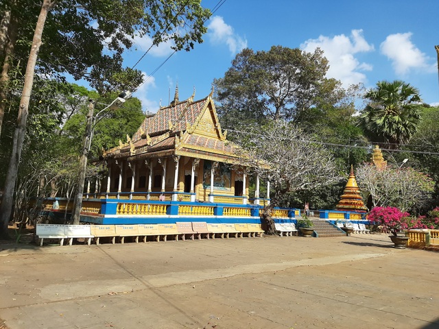 Covid-19: Khuyến khích đồng bào Khmer đón Tết Chôl Chnăm Thmây tại nhà - 2 Covid-19: Khuyến khích đồng bào Khmer đón Tết Chôl Chnăm Thmây tại nhà - 2