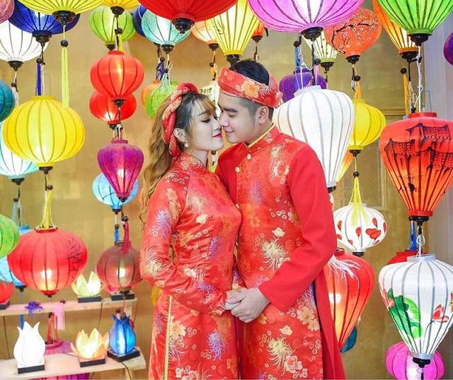 Chuyện lấy chồng hàng xóm cách nhà chưa đầy... 5 mét - 1 Chuyện lấy chồng hàng xóm cách nhà chưa đầy... 5 mét - 1