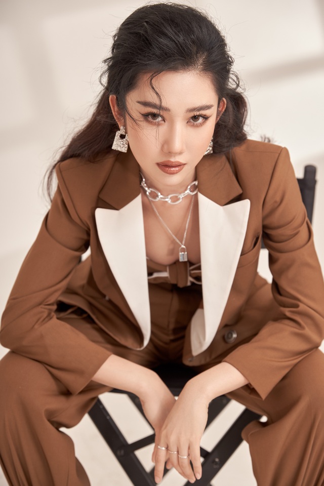 Thuý Ngân “Gạo nếp gạo tẻ” vẫn độc thân ở tuổi 29 - 16 Thuý Ngân “Gạo nếp gạo tẻ” vẫn độc thân ở tuổi 29 - 16