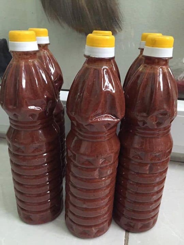 Tránh dịch, giám đốc, bà chủ... đi bán dưa mắm cà - 1 Tránh dịch, giám đốc, bà chủ... đi bán dưa mắm cà - 1