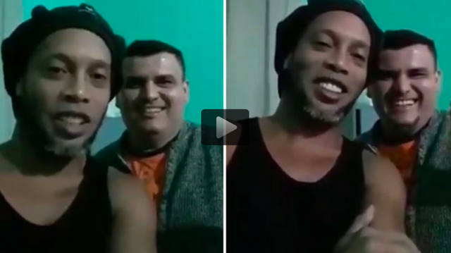 Ronaldinho gửi thông điệp trấn an gia đình bạn tù - 1 Ronaldinho gửi thông điệp trấn an gia đình bạn tù - 1