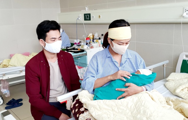 5 công dân nhí chào đời trong bệnh viện cách ly - 1 5 công dân nhí chào đời trong bệnh viện cách ly - 1