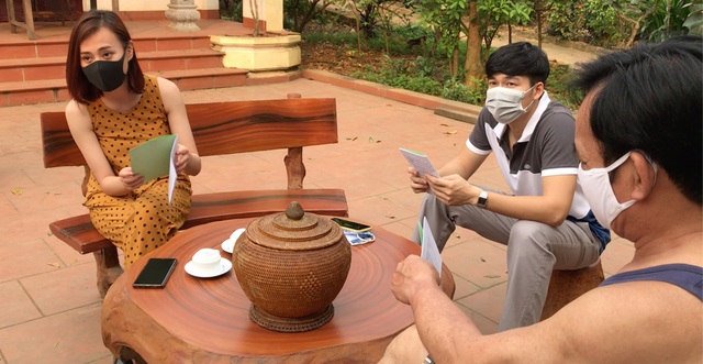 Chùm ảnh hậu trường “khó đỡ” của “Về nhà đi con” phiên bản Covid-19 - 2 Chùm ảnh hậu trường “khó đỡ” của “Về nhà đi con” phiên bản Covid-19 - 2