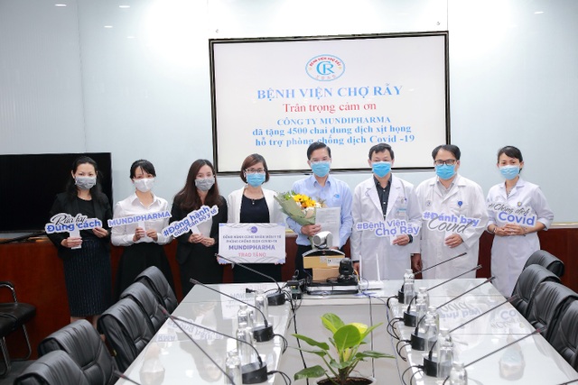 Cộng đồng chung sức chăm sóc sức khoẻ y bác sĩ ở gần 70 bệnh viện trên toàn quốc - 3 Cộng đồng chung sức chăm sóc sức khoẻ y bác sĩ ở gần 70 bệnh viện trên toàn quốc - 3