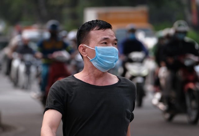Nhộn nhịp tập thể dục trên con đường đi bộ dài nhất Hà Nội - 10