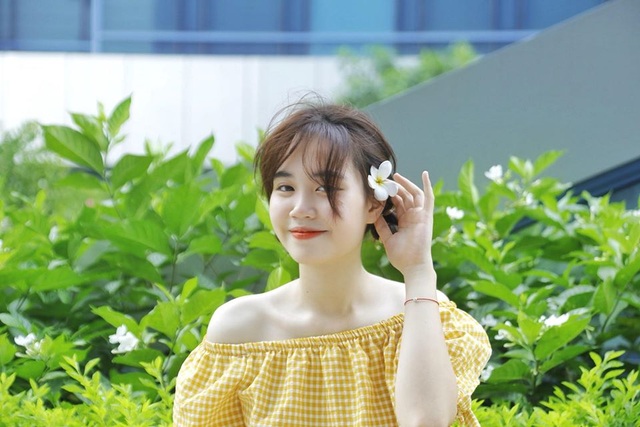Nữ sinh ĐH Văn hóa gây chú ý vì giống hệt ca sĩ Hàn Quốc - 9 Nữ sinh ĐH Văn hóa gây chú ý vì giống hệt ca sĩ Hàn Quốc - 9