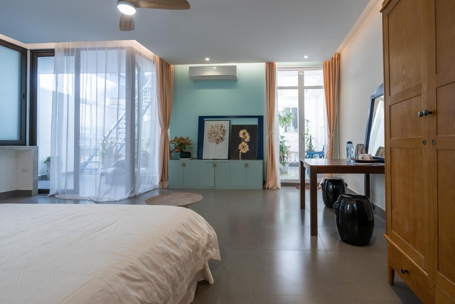 Cô gái biến hình cho ngôi nhà cũ trên phố cổ Hà Nội chỉ với 250 triệu - 3 Cô gái biến hình cho ngôi nhà cũ trên phố cổ Hà Nội chỉ với 250 triệu - 3