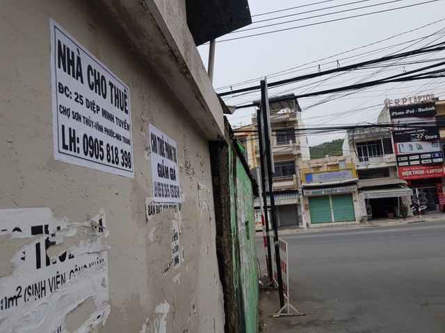 Sinh viên học trực tuyến, đồng loạt trả phòng trọ - 3 Sinh viên học trực tuyến, đồng loạt trả phòng trọ - 3